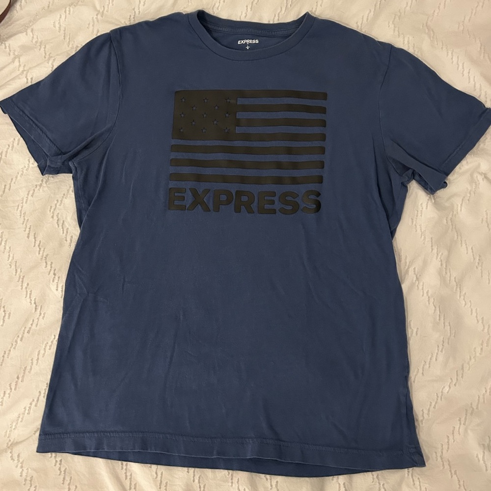 Express Men’s Blue Short Sleeve Shirt Large Raised Textured Flag and Logo EUC
